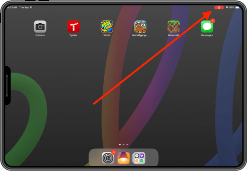 ipad livingroom screen recorder enabled.png