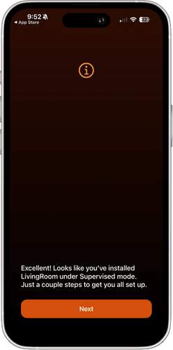 supervised-livingroom-onboarding-screen-in-mockup.png